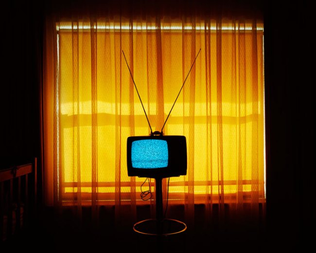 _television-on.jpg trent parke