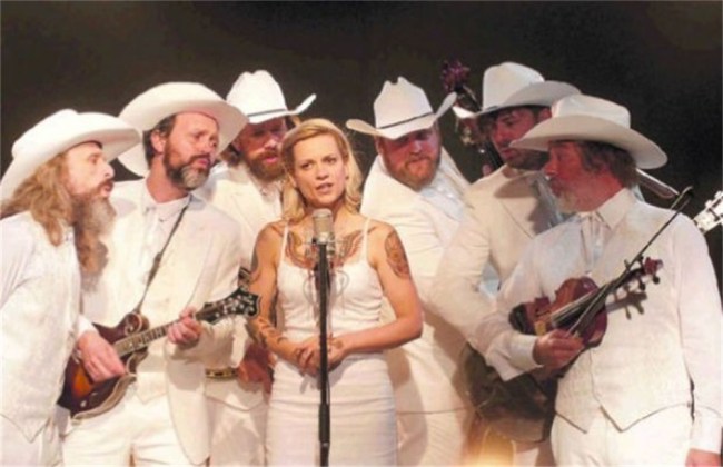 arno-en-the-broken-circle-breakdown-band-op-dranouter-id3763549-1000x800-n