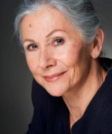 Gertraud-Colour-Photo-2012_web-220x262