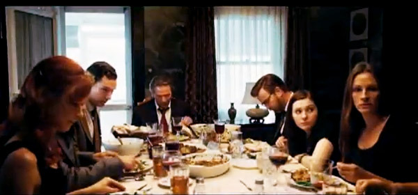 augustdinnertablescene