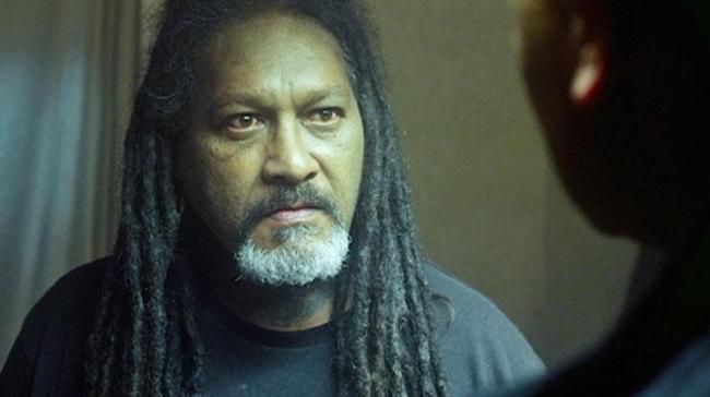 _the_dark_horse__star_1402172323