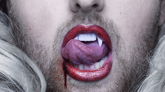 VampireLesbiansFEAT-725x408